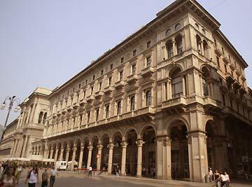 Duomo Milan 호텔 외부 사진